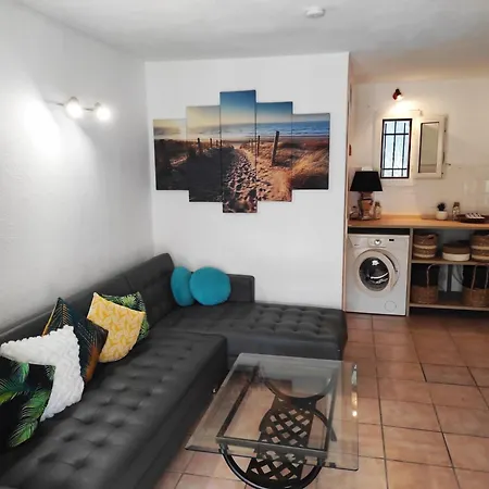 A 80 M De La Grazel Holiday home
