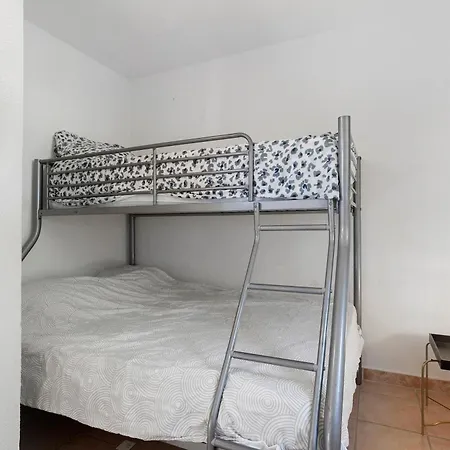 Holiday home A 80 M De La Grazel *